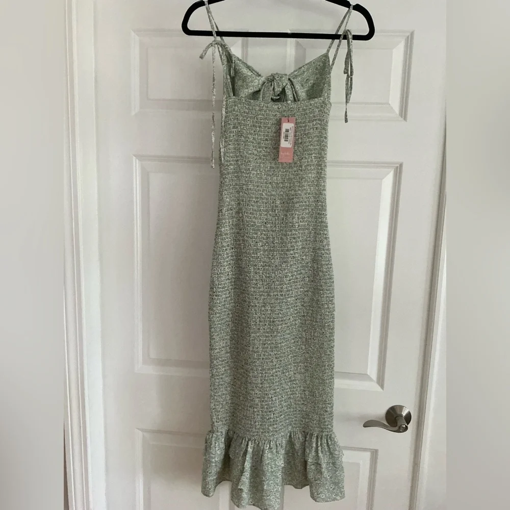 ✨ Mabel Garden Midi Dress – Green & White Floral – Size Large ✨ - Picture 6 of 10
